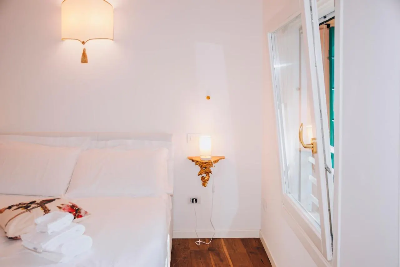 Guggenheim Luxury Suites By Bricola Apartments Venetië Italië