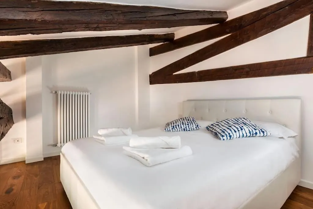 Guggenheim Luxury Suites By Bricola Apartments Venice